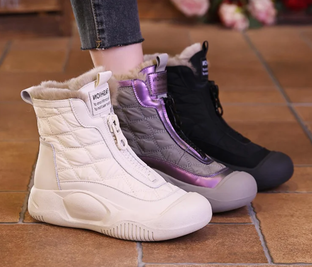 Dicke gepolsterte Stiefel für Damen