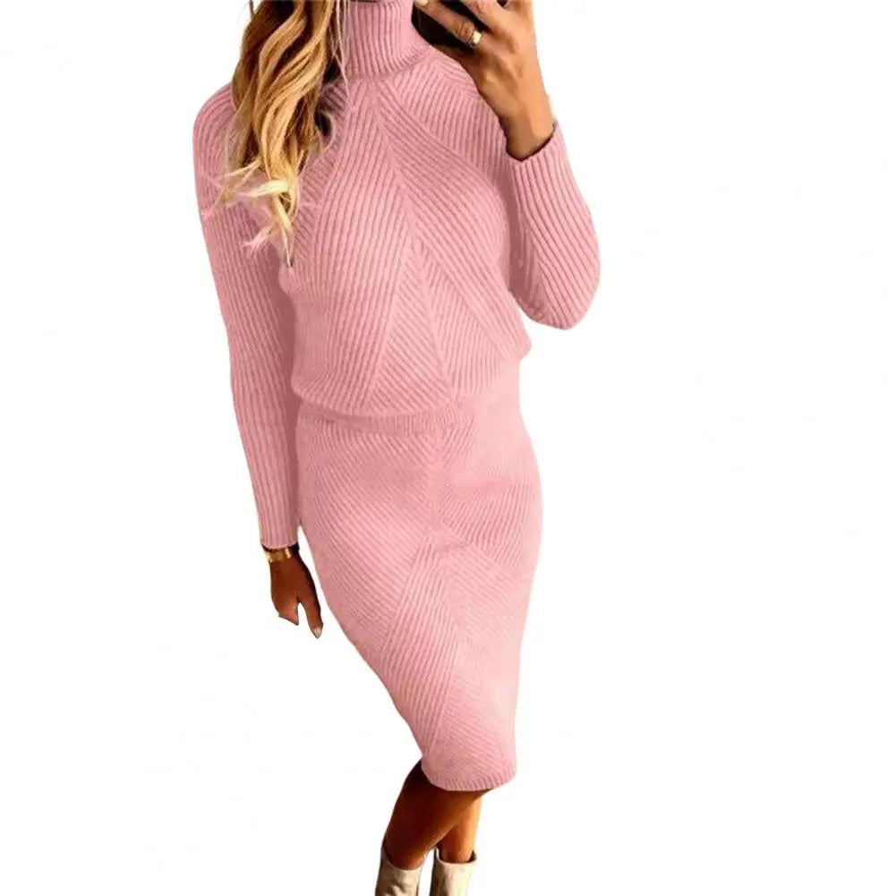 Maeve | Zweiteiliges Set aus Rollkragenpullover und Rock