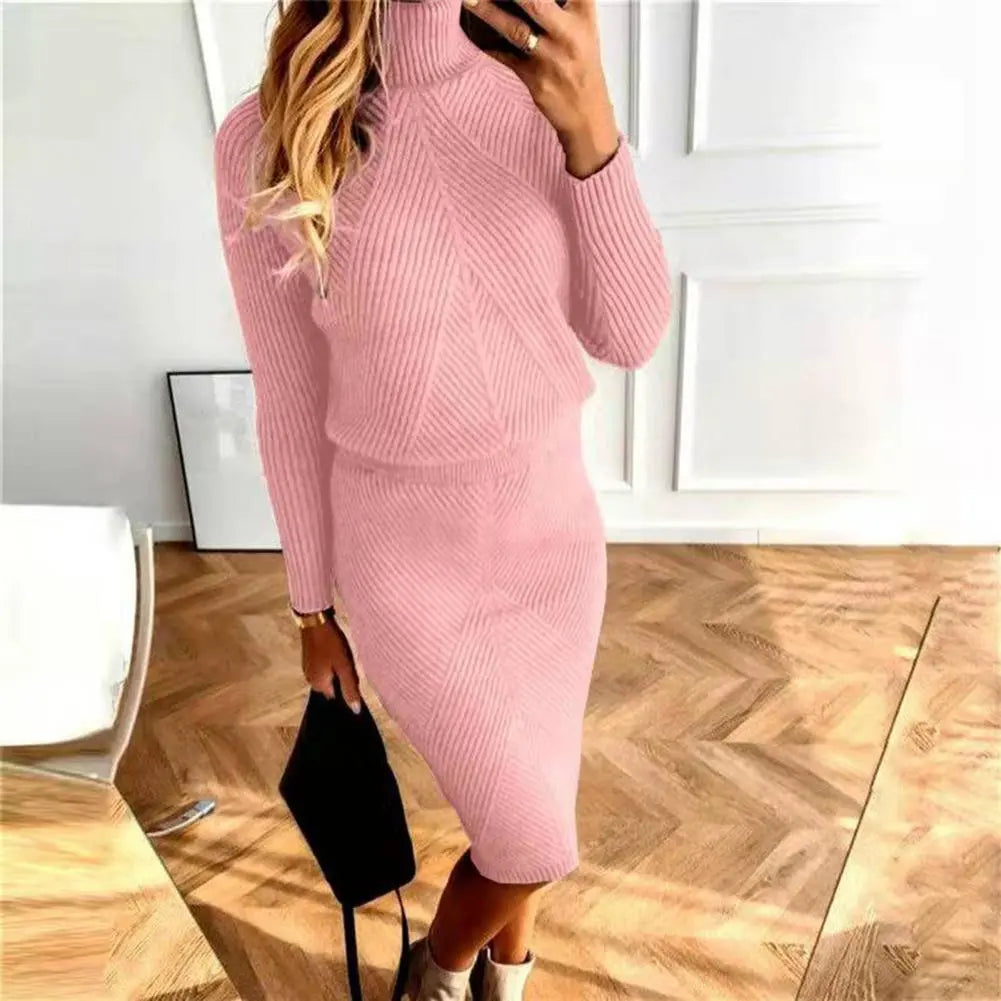 Maeve | Zweiteiliges Set aus Rollkragenpullover und Rock