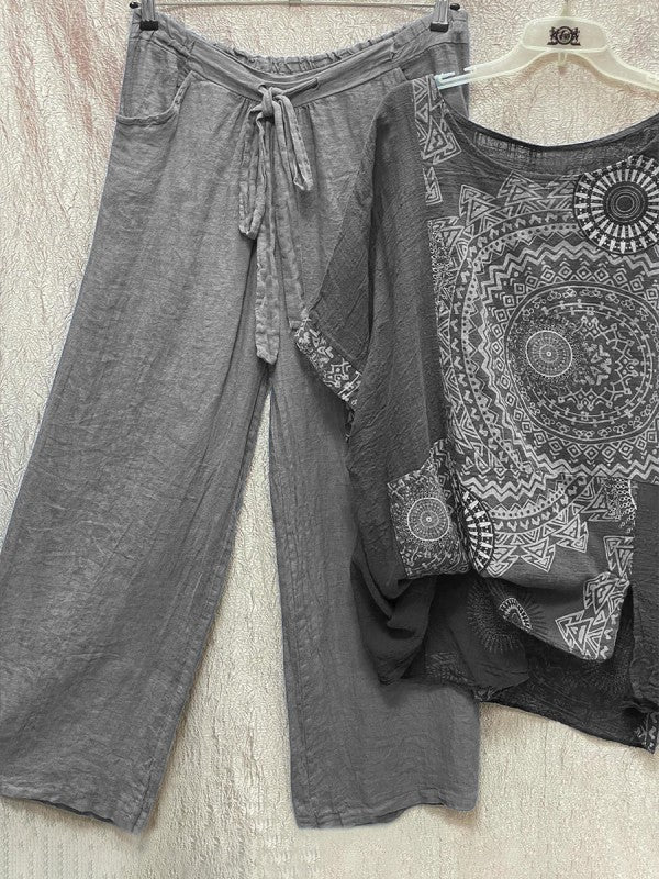 Zweiteiliges Set aus Bluse mit Mandala-Print und Hose mit weitem Bein | Navera