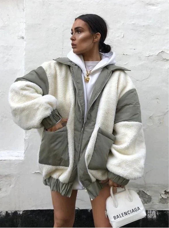 ﻿FleeceWärme – Kuschelige Fleece-Jacke für Damen