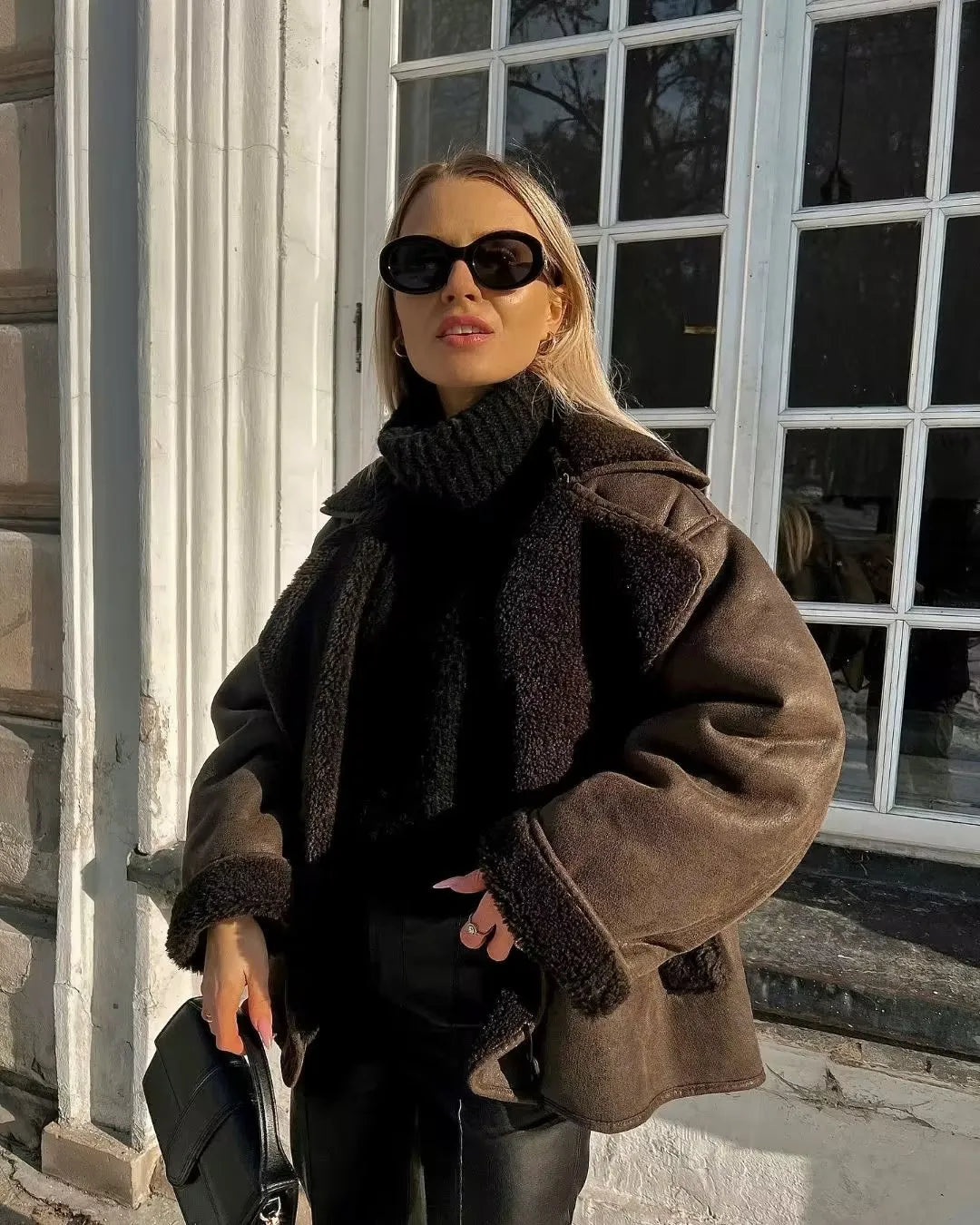 UrbanBraun – Oversized Jacke für lässige Eleganz