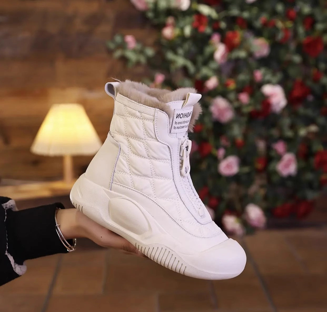 Dicke gepolsterte Stiefel für Damen