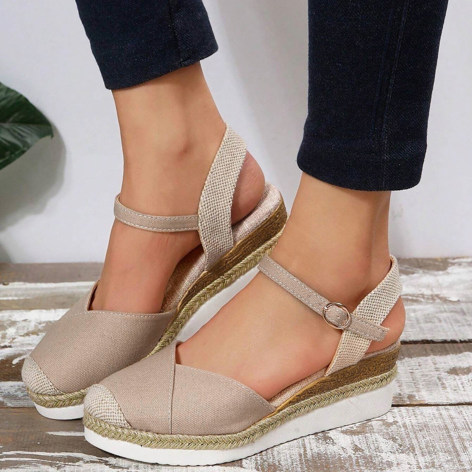 Knöchelriemen Espadrilles mit Mesh-Patch