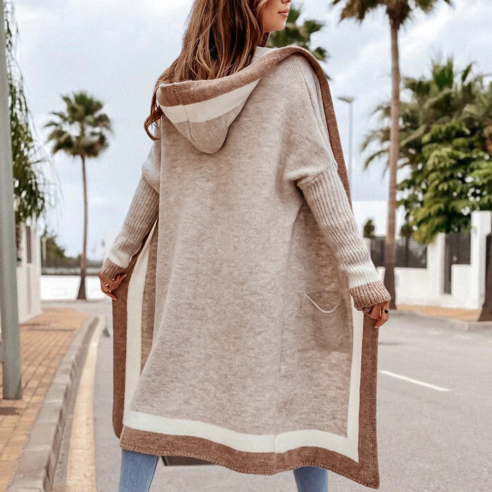 Stylische lange Strickjacke für Frauen - Kiona